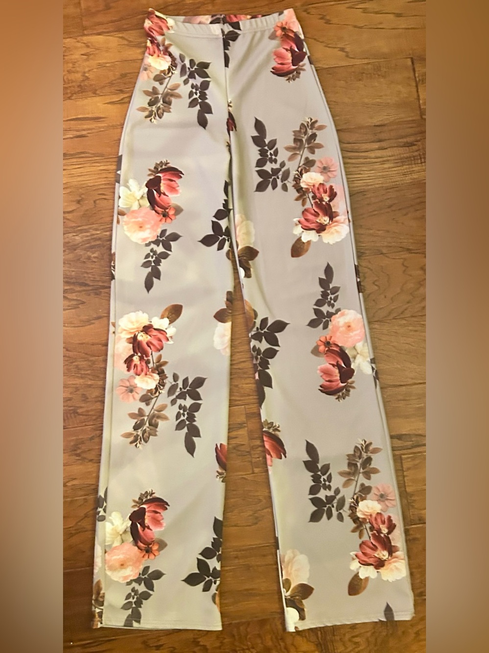 PrettyLittleThing Taupe Wide-Leg Pants with Pink Floral Print